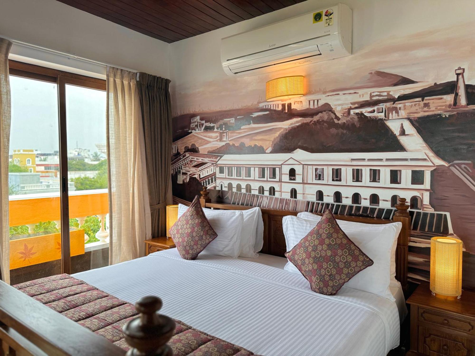 La Plage Seaview Suites Ποντισερί Εξωτερικό φωτογραφία