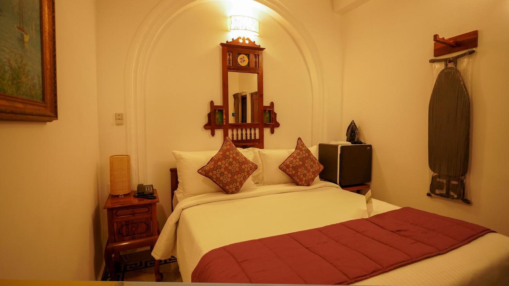 La Plage Seaview Suites Ποντισερί Εξωτερικό φωτογραφία