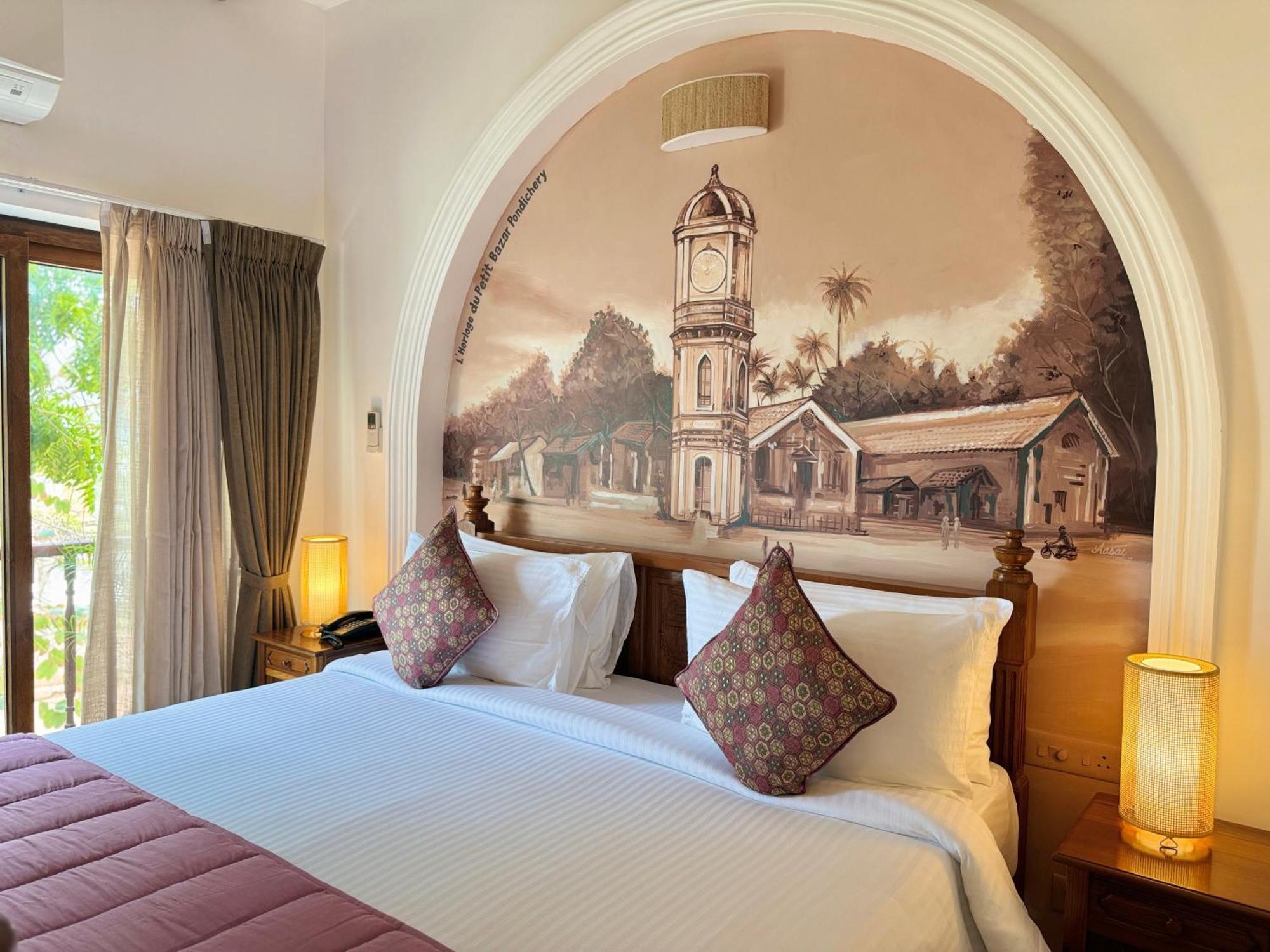 La Plage Seaview Suites Ποντισερί Εξωτερικό φωτογραφία
